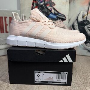 adidas Swift Run L0 Women's Pink Knit Athletic Shoes
